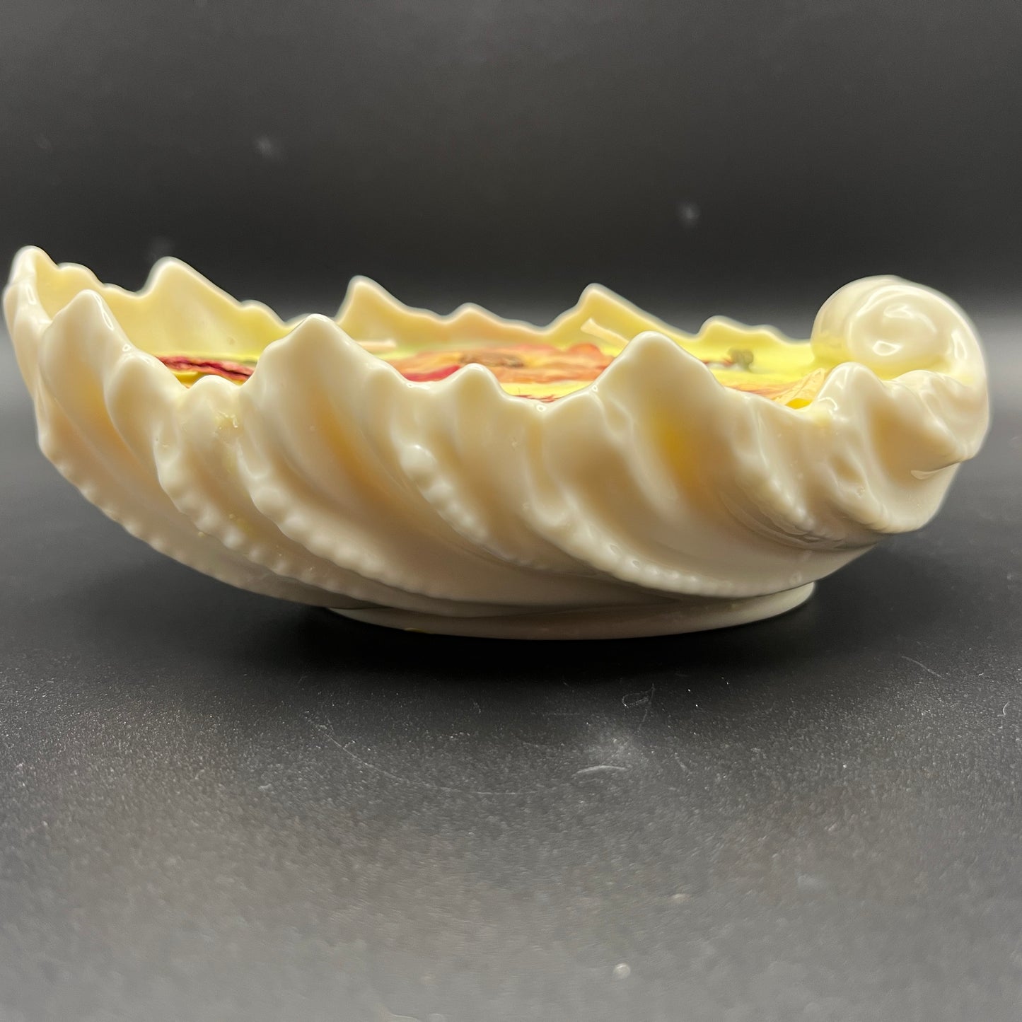 Pressed Botanical Lenox Shell Dish Candle – Lemon Blossom