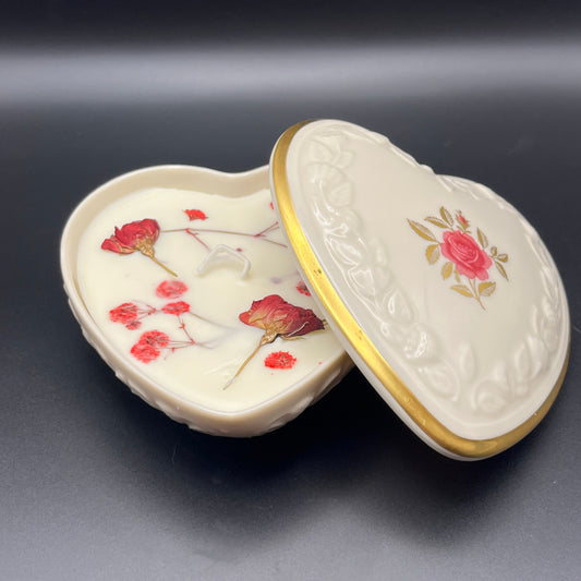 Heart-Shaped Porcelain Rose Box Candle with Gold Rim and Pressed Red Florals