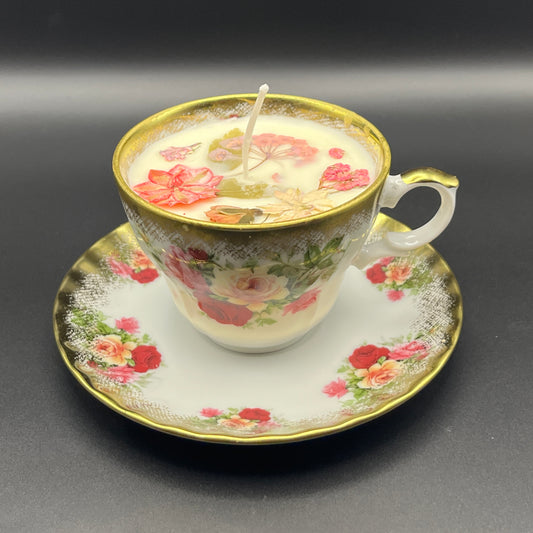 Gold-Rimmed Floral Rose Teacup & Saucer Candle