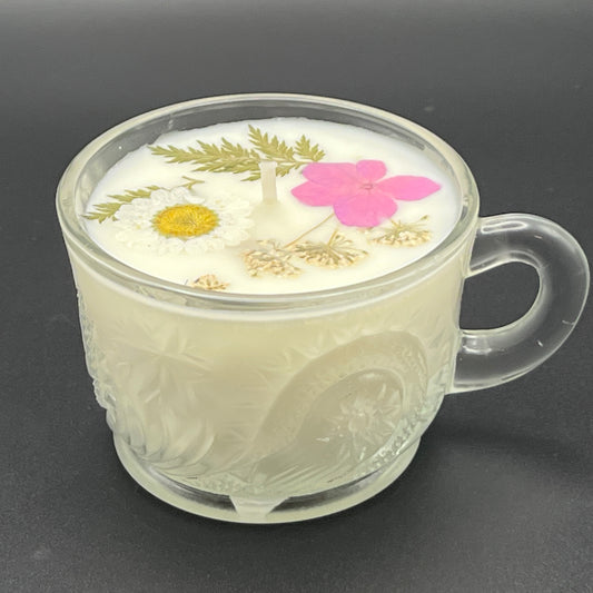 Daisy Pink Frosted Glass Teacup Candle